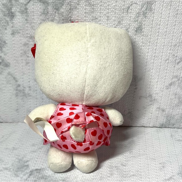 Ty & Jakks Pacific 2013 Hello Kitty by San Rio 5" Plush/Stuffed Animal. Set of 2 - Picture 3 of 11